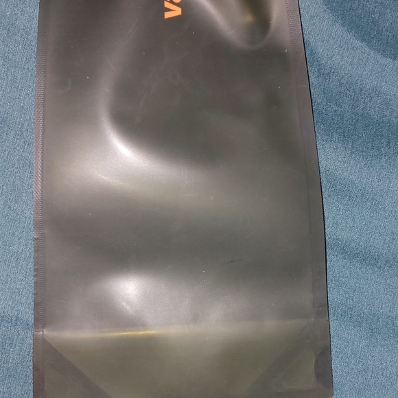 Vapur Flexible, Collapsible Wide Mouth Anti-Bottle with Detachable Carabiner, 23 - Picture 2 of 5